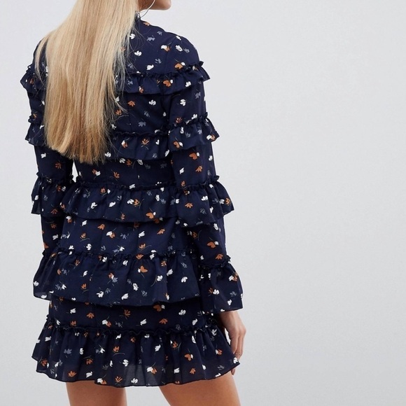 PrettyLittleThing Ladies Blue Ruffled Mid Length Dress Size 6 - Picture 2 of 9